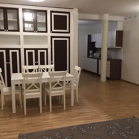 Mohri Old Town Apartments